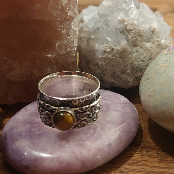 Tiger's Eye Meditation Spinner Ring 925 Stamped Silver Size 6.5 - Picture 1 of 4